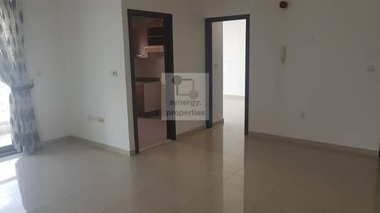 Higher Floor I Partial Marina view I Closed Kitchen Higher Floor I Partial Marina view I Closed Kitchen