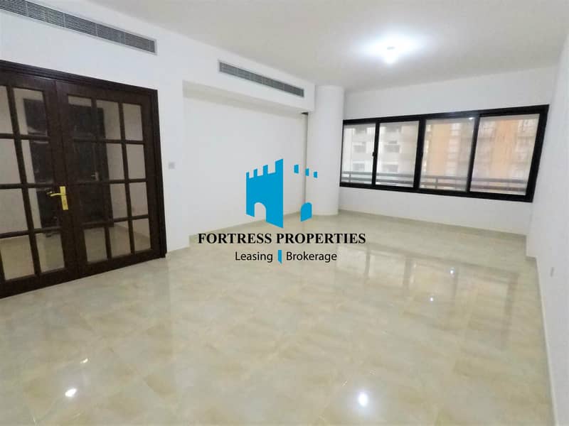 HOT DEAL!!! Impressive 4BHK + Maids Room Family Home With Space For Everyone