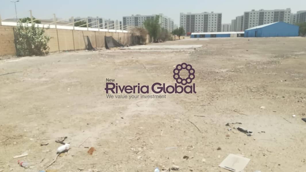 ft open land Available for Rent in Al Quoz