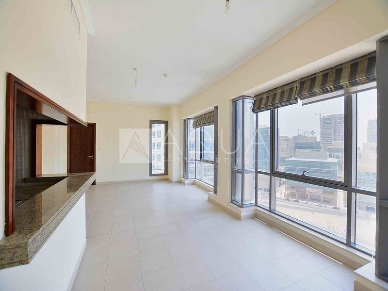 1 Bed Unit | Available Now | Immaculate