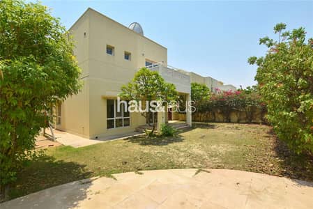 3 Bedroom Villa for Sale in The Meadows, Dubai - Exclusive Type 5 | Vacant | Nice location 3 Bedroom Villa for Sale in The Meadows, Dubai - Exclusive Type 5 | Vacant | Nice location