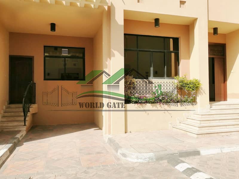 Hot Deal! Magnificent Villa with full Amenities Hot Deal! Magnificent Villa with full Amenities