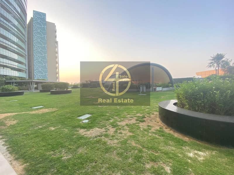 #LIVE VIDEO VIEWING! Sizable Brand New Waterfront Apart in Raha Beach. #LIVE VIDEO VIEWING! Sizable Brand New Waterfront Apart in Raha Beach.