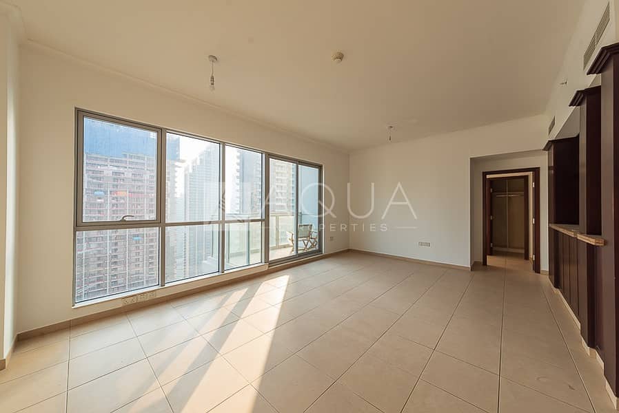 One bed on High Floor | Immaculate Unit