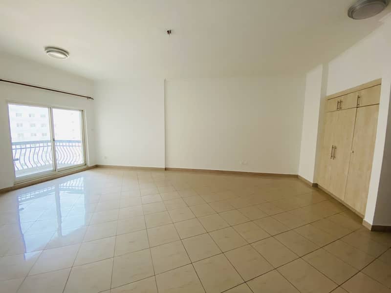 For Sale!!! Studio Large Size ( 670 sq. ft ) with Balcony in CBD Full Family Building