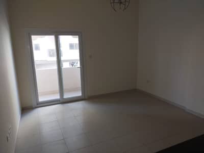AL WARQAA GOOD SIZE ONE BED/HALL APARTMENT 30K ONLY FOR FAMILY in FOR CHEQS