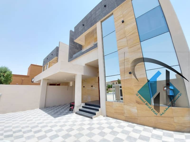 For sale luxury modern villa with a finishing a very good location Large building area close to all services