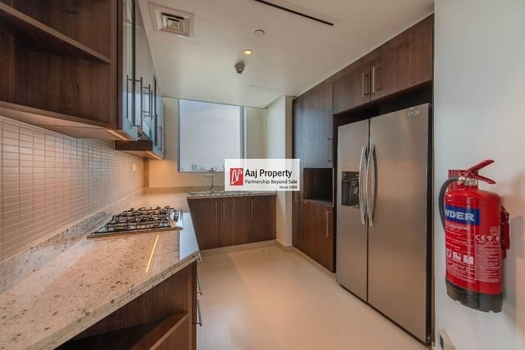 7 BLVD POINT! 1B/R Luxury Apartment