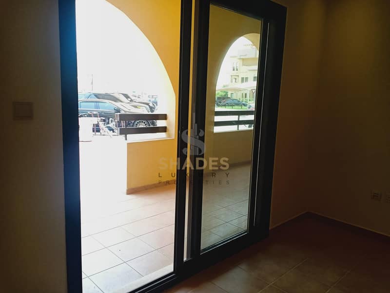 0% Commission  INice 1 BHK in Shorooq community for rent