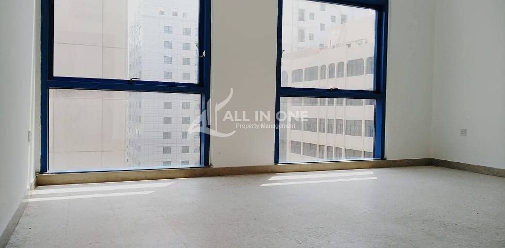 Better Living for 2BR with Balcony in 4 Pays!