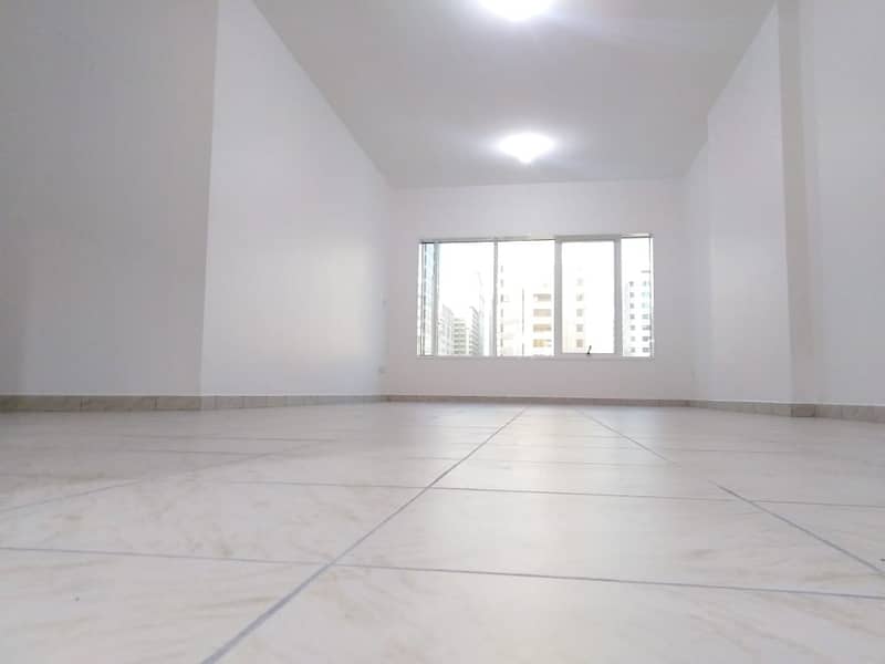 3 - BHK apartment | Newly renovated with Sea View World Trade Center !