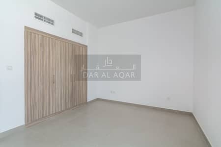 Single Row |Brand New | Maids Room| Prime Location Single Row |Brand New | Maids Room| Prime Location