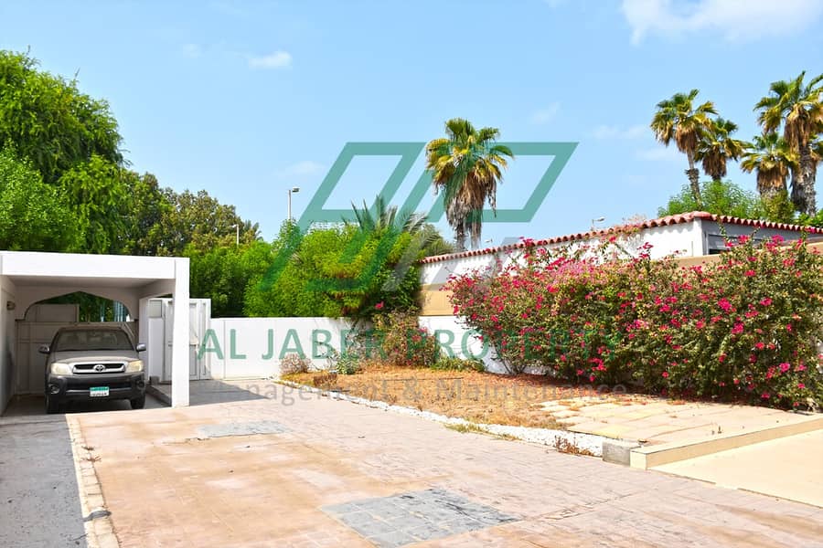 Hot deal - Stunning 4 BR Villa in Al Bateen Hot deal - Stunning 4 BR Villa in Al Bateen