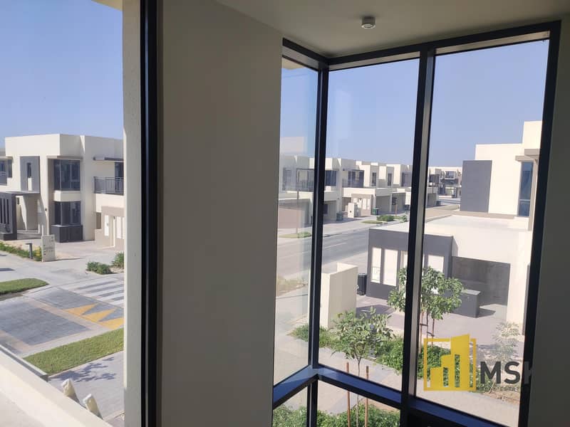 Modern Lay out | Large 3 Beds  Villa | Maple - Dubai Hills