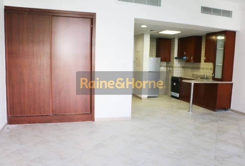 Spacious Studio | Great Community | White Goods Spacious Studio | Great Community | White Goods
