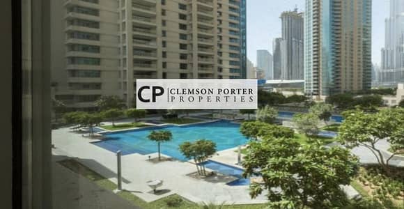 3 Bedroom Duplex in Downtown 3 Bedroom Duplex in Downtown