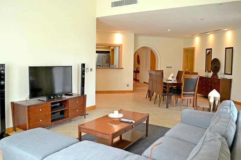 Exclusive!! Well Maintained |3 Bed + Maids Apartment