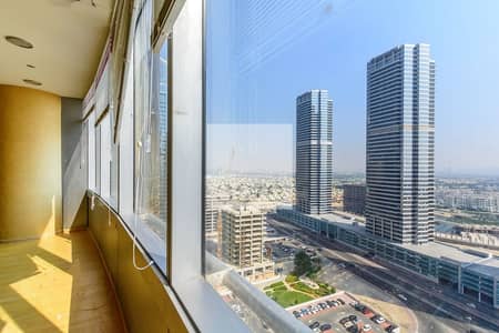 Fitted Office | Mid Floor | Lake View Fitted Office | Mid Floor | Lake View