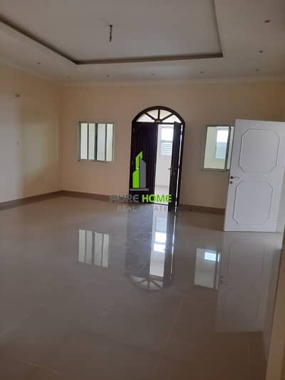 Superb 3 Bedrooms Villa with Maid Room Ready for Rent Superb 3 Bedrooms Villa with Maid Room Ready for Rent