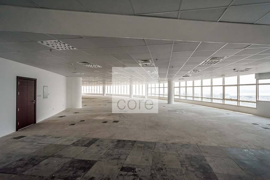 Full Floor Office | Fitted | On High Floor Full Floor Office | Fitted | On High Floor