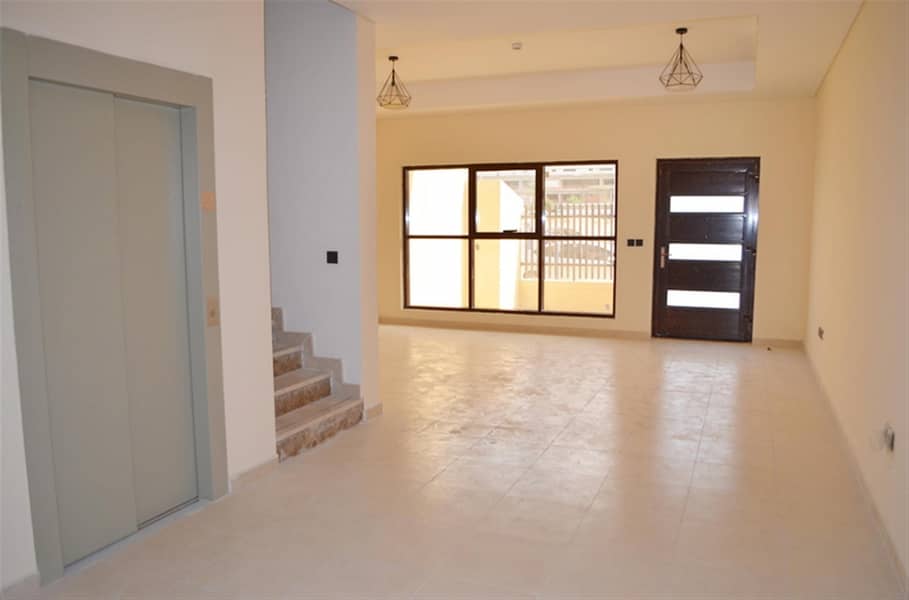 4BR with lift brand new vacant Park Villas 6 JVC