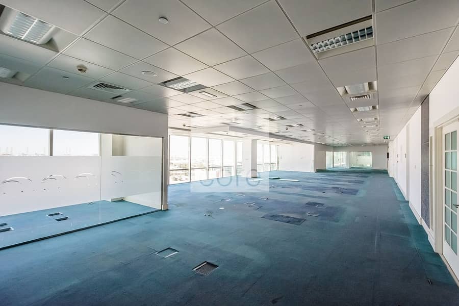 8 Fitted office on high floor | The Galleries 4