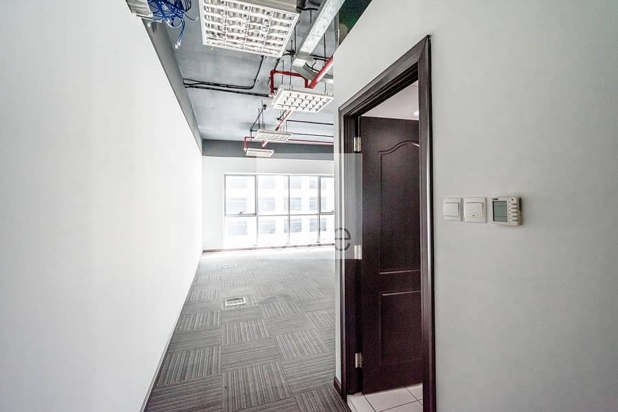 8 Vacant I Fitted office I Mid Floor | Tameem