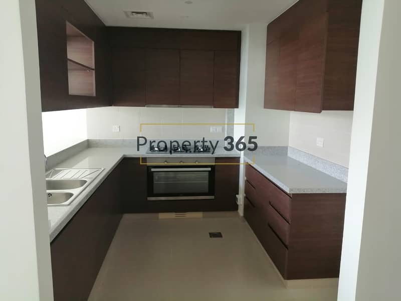7 BRAND NEW  I  POOL AND PARK VIEW  I  3 BED APARTMENT