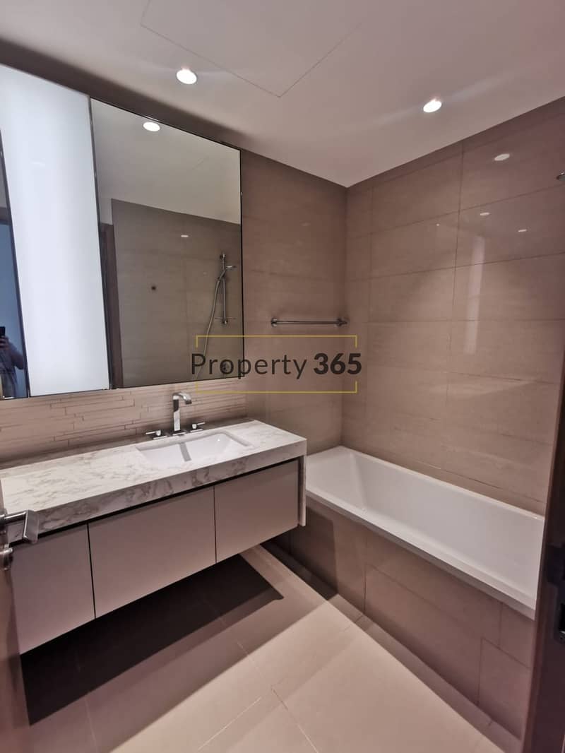 15 BRAND NEW  I  POOL AND PARK VIEW  I  3 BED APARTMENT