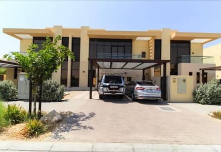 Specious Size / Ready to Move Town House Specious Size / Ready to Move Town House
