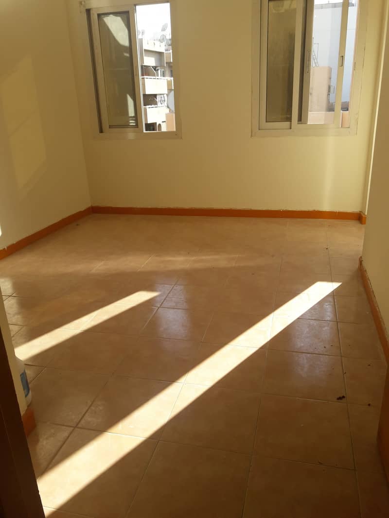 Lowest Price 1BHK Best Offer for rent near Bus Stop in Al Baraha, Deira