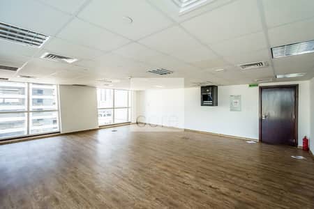 Low Floor | Fitted Office | DMCC | Parking Low Floor | Fitted Office | DMCC | Parking