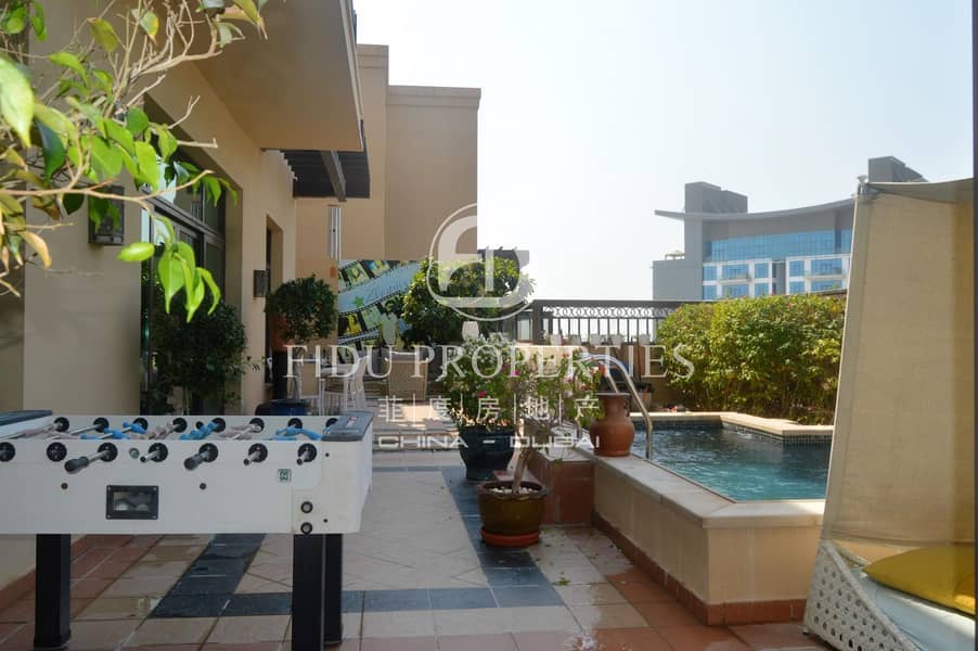 Massive terrace| Private pool|2 parkings