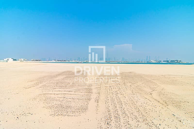 Large Residential Plot in Jumeirah Bay Island