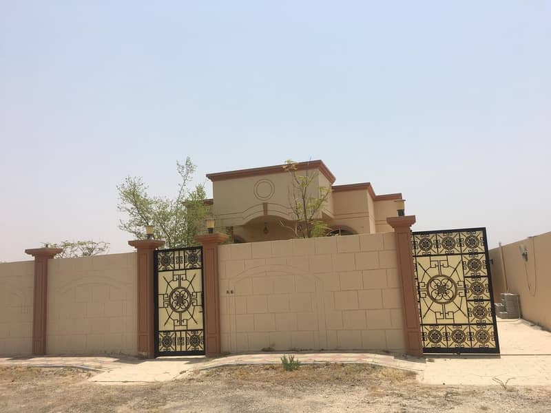 For sale villa in Ajman, Manama, close to services, excellent location,  SEPECIAL PRICE. . .