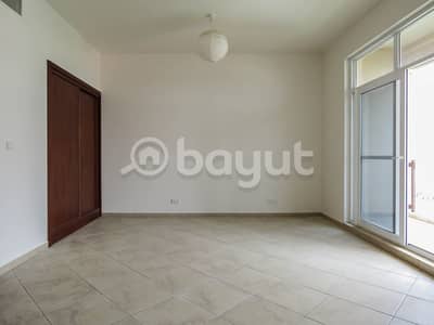 Spacious Studio | Great Community | White Goods Spacious Studio | Great Community | White Goods
