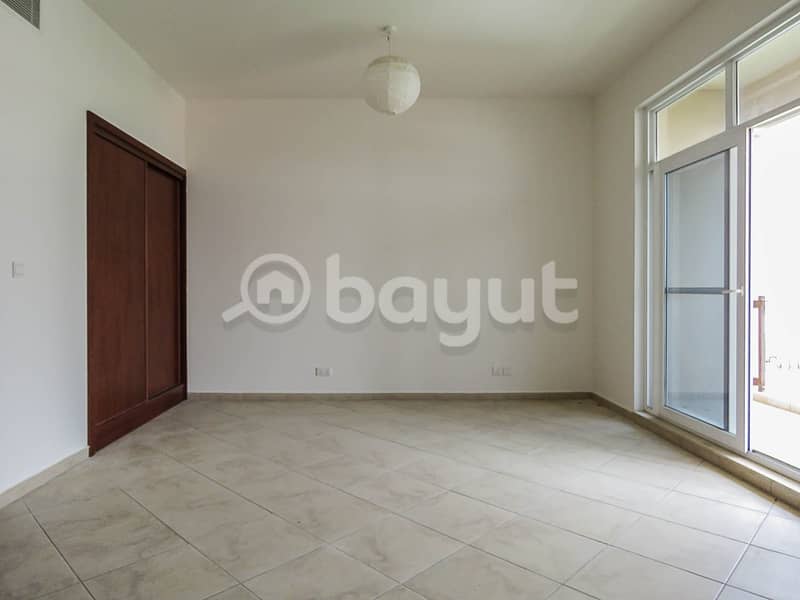 Spacious Studio | Great Community | White Goods Spacious Studio | Great Community | White Goods