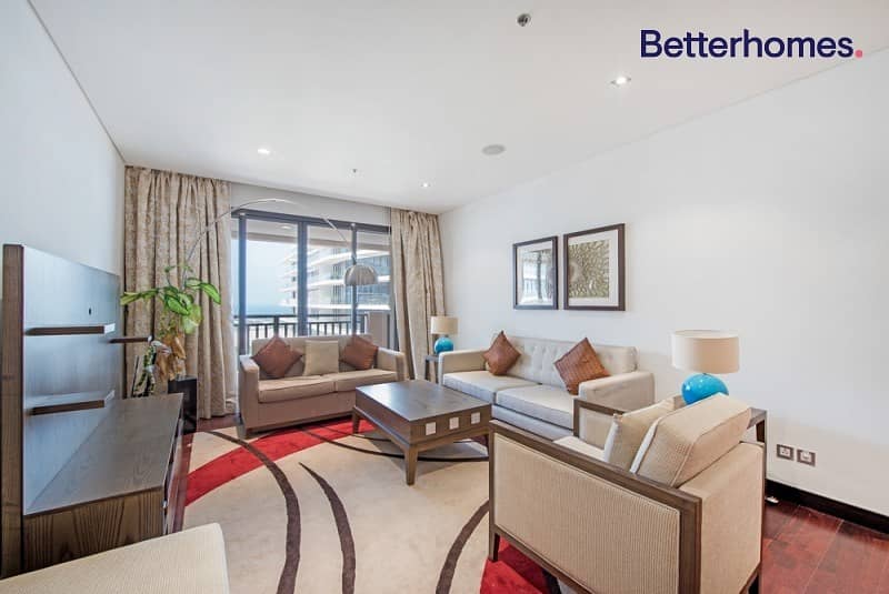 Fully Furnished | Deluxe Palm View | Vacant Now Fully Furnished | Deluxe Palm View | Vacant Now