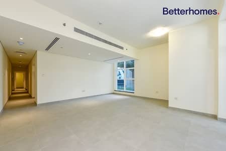 Mid Floor | Chiller Free | Brand New Mid Floor | Chiller Free | Brand New