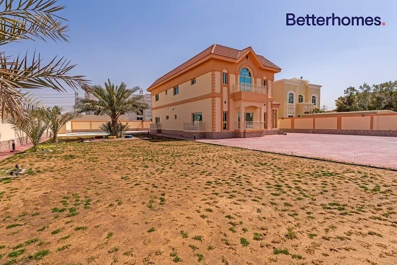 5Beds | Swimming Pool | Landscaped Garden