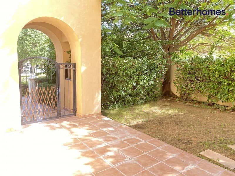 26 Type 17 | Opposite Pool| Landscaped Garden