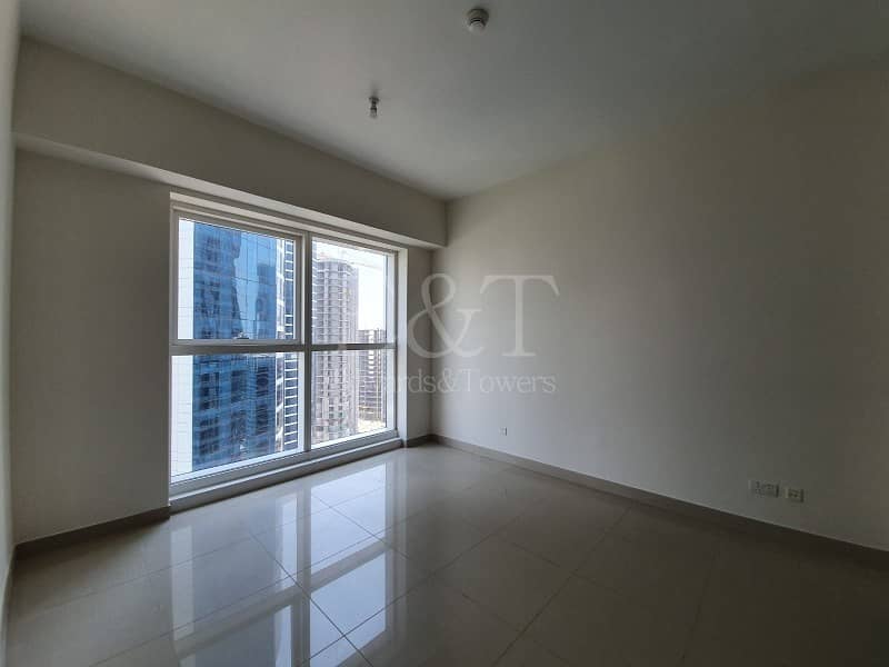 Vacant lovely apartment with mangrove views! Must see!