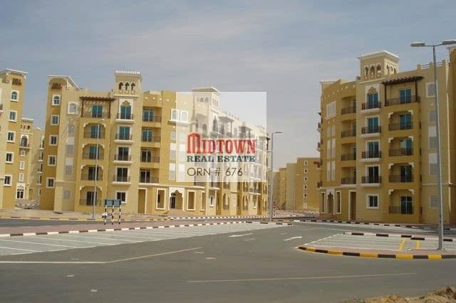 Specious & Large Studio In Emirates Cluster