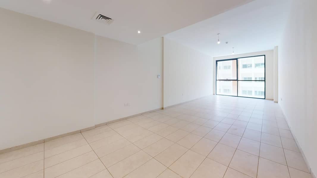 Chiller free | Close to mall | Pay rent online Chiller free | Close to mall | Pay rent online
