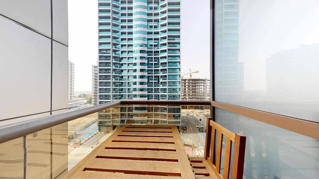 Fully furnished | Balcony | Shared hot tub Fully furnished | Balcony | Shared hot tub