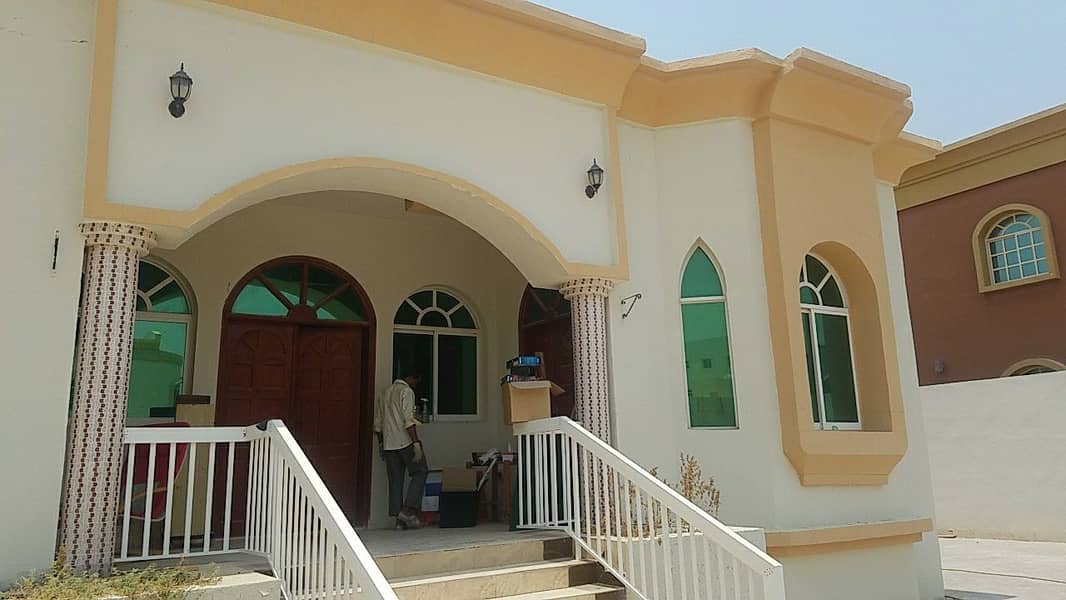 VILLA AVAILABLE FOR RENT IN RAWDA 3