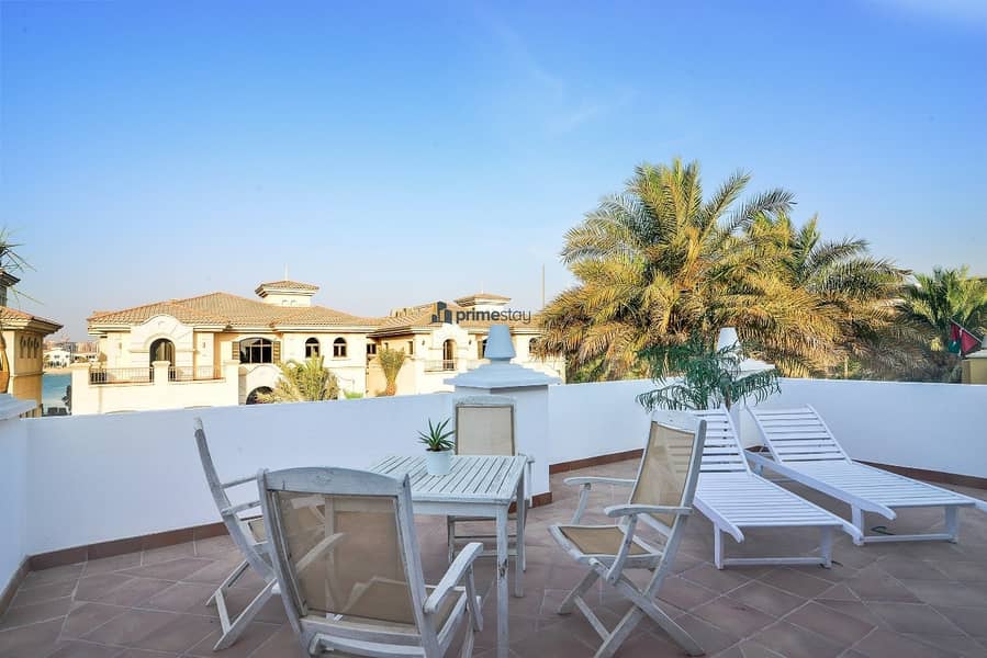 44 Stunning 5BR Villa with Private Pool in Palm