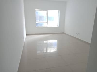 LIMITED OFFER BIG SIZE STUDIO CLOSE KITCHEN AVAILABLE ONLY ON 18 K LIMITED OFFER BIG SIZE STUDIO CLOSE KITCHEN AVAILABLE ONLY ON 18 K