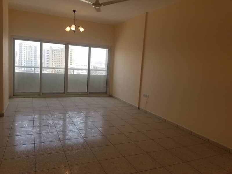 Квартира в Аль Кусаис, 2 cпальни, 60000 AED - 4638146