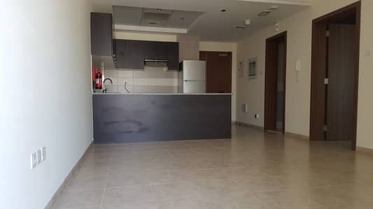 Upto 4 Chqs|Immaculate|1BHK|Imperial Upto 4 Chqs|Immaculate|1BHK|Imperial